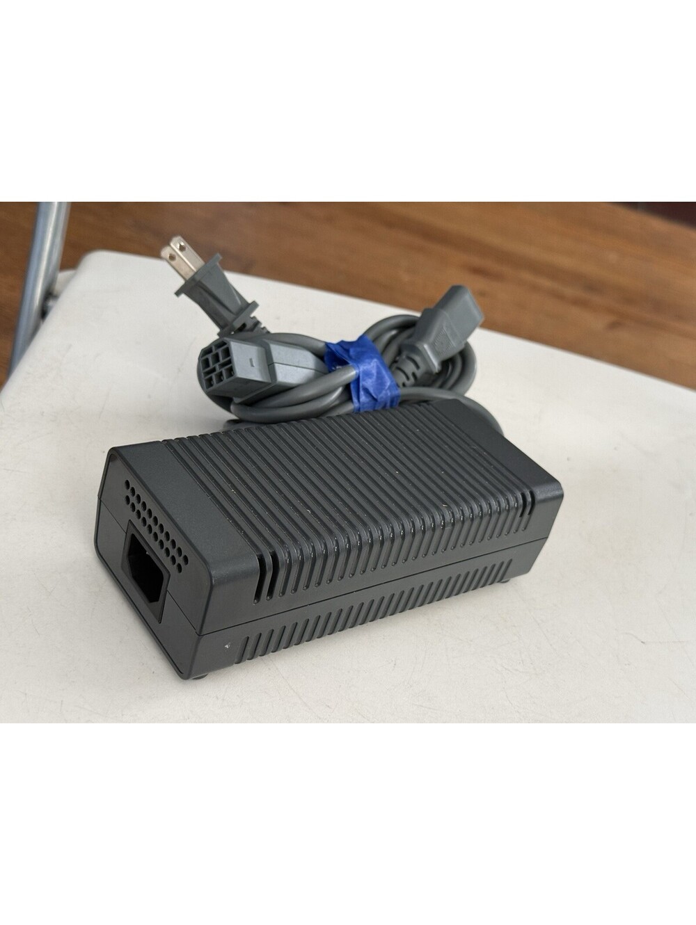 Original Microsoft OEM Xbox 360 Power Supply AC Adapter 203W , Good Condition